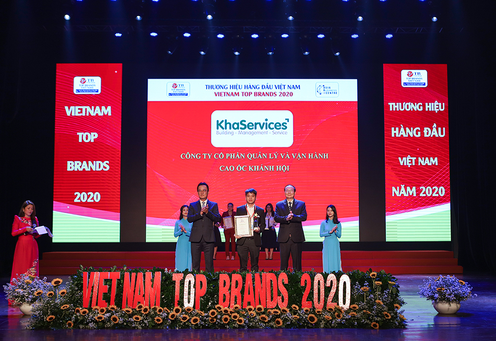 KHASERVICE NHẬN GIẢI TOP 10 THƯƠNG HIỆU HÀNG ĐẦU VIỆT NAM 2020